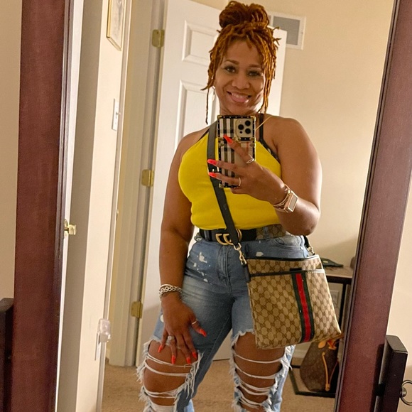 Meet your Posher, Antoinette - Picture 14 of 16